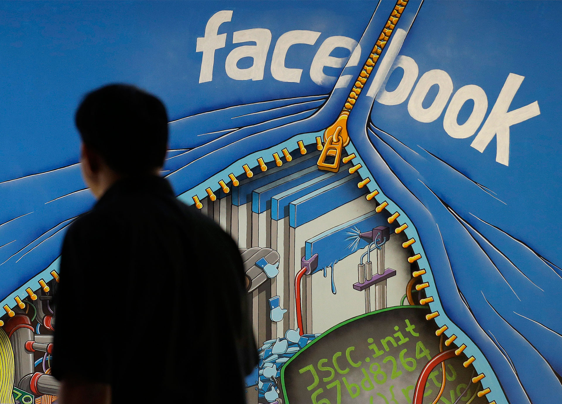 Revelan lo que Facebook permite y prohíbe al moderar los comentarios de los usuarios